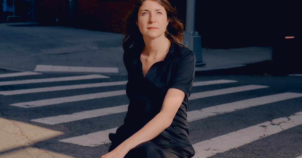 Le New Theatre Hollywood présente “Interview” de Julia Weist.