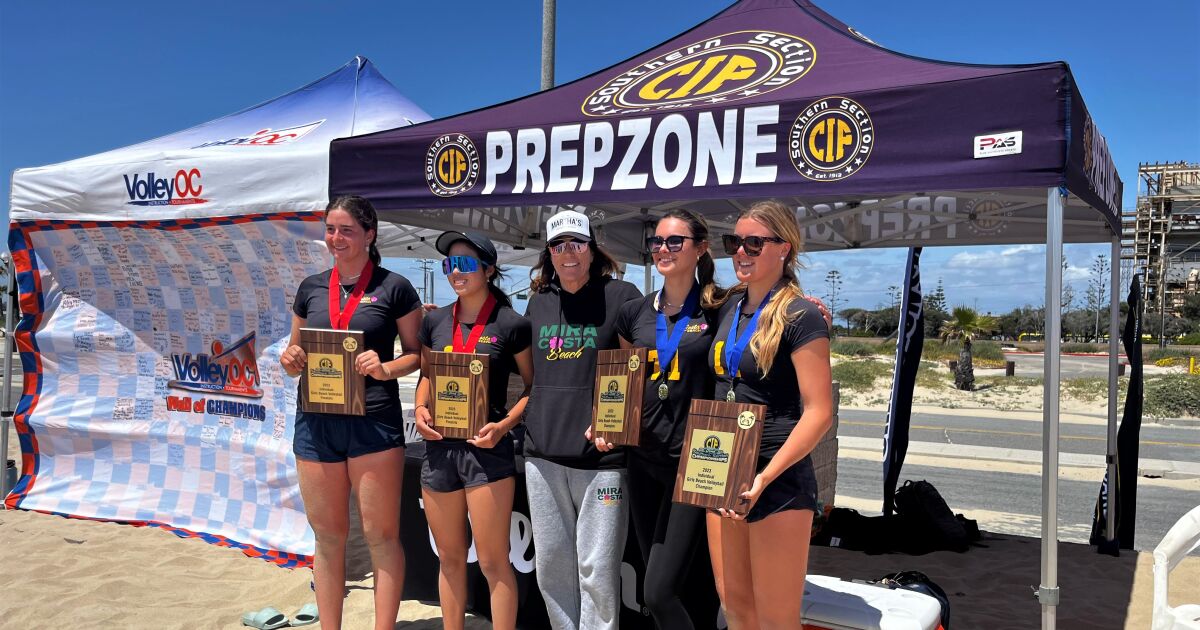 Mira Costa claims inaugural girls' beach volleyball pairs title over teammates