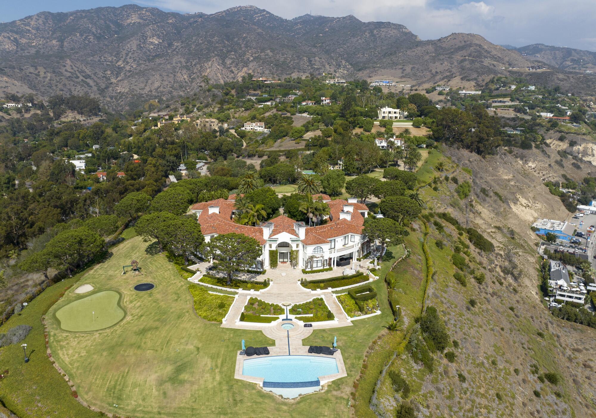 An aerial view of the disputed property, at 3620 Sweetwater Mesa Road in Malibu.