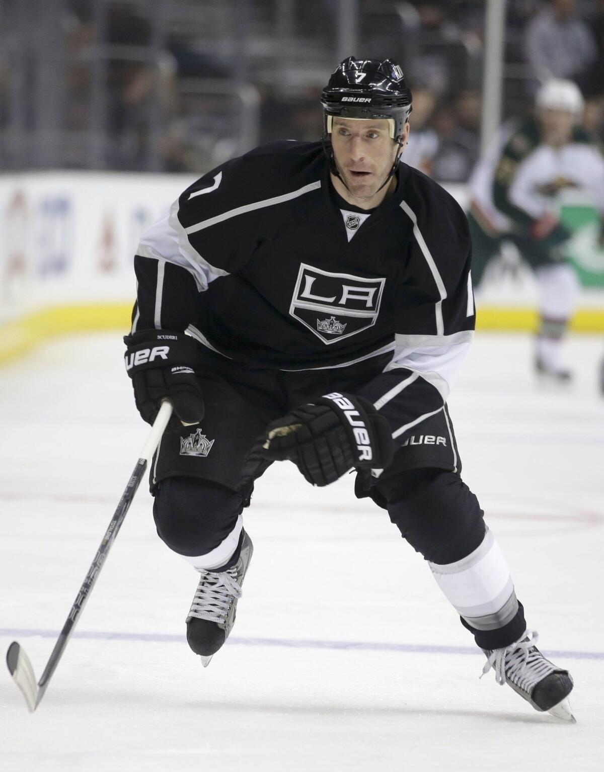 Former Kings defenseman Rob Scuderi signed a four-year deal with the Pittsburgh Penguins on Friday.
