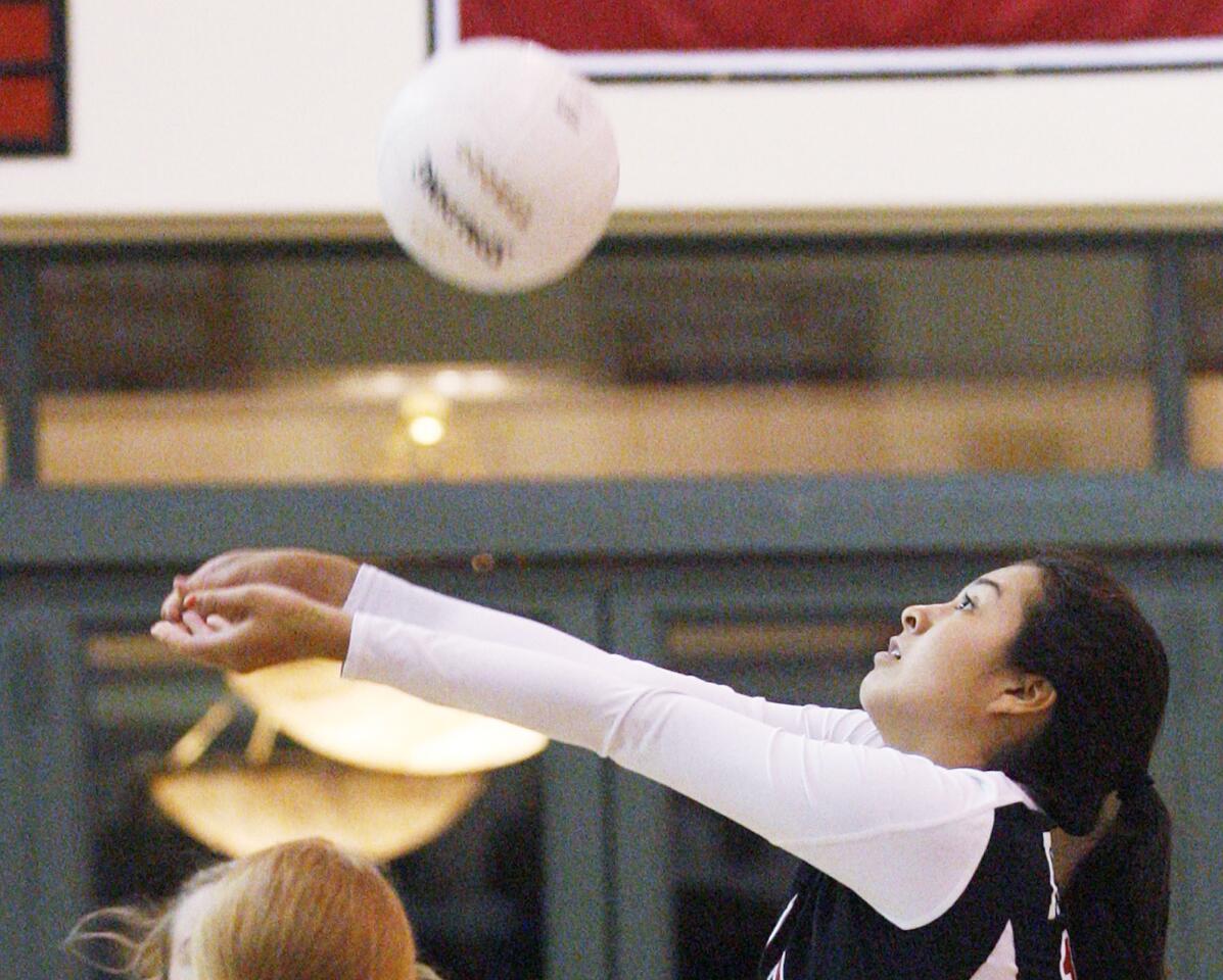 Photo Gallery: FSHA v. Louisville Mission League girls volleyball