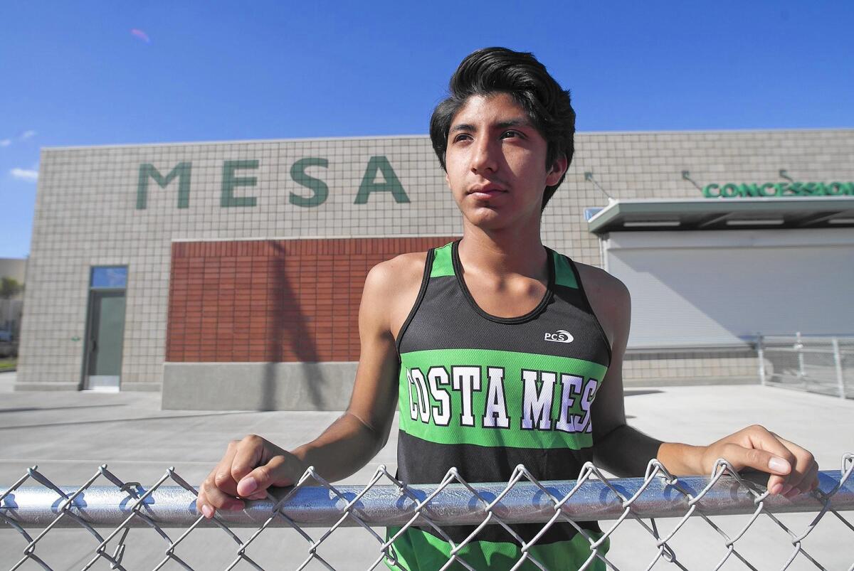 Costa Mesa High senior cross-country runner Elliot qualified for the CIF State meet after placing fifth (15:23) in the CIF Southern Section Division 4 finals.