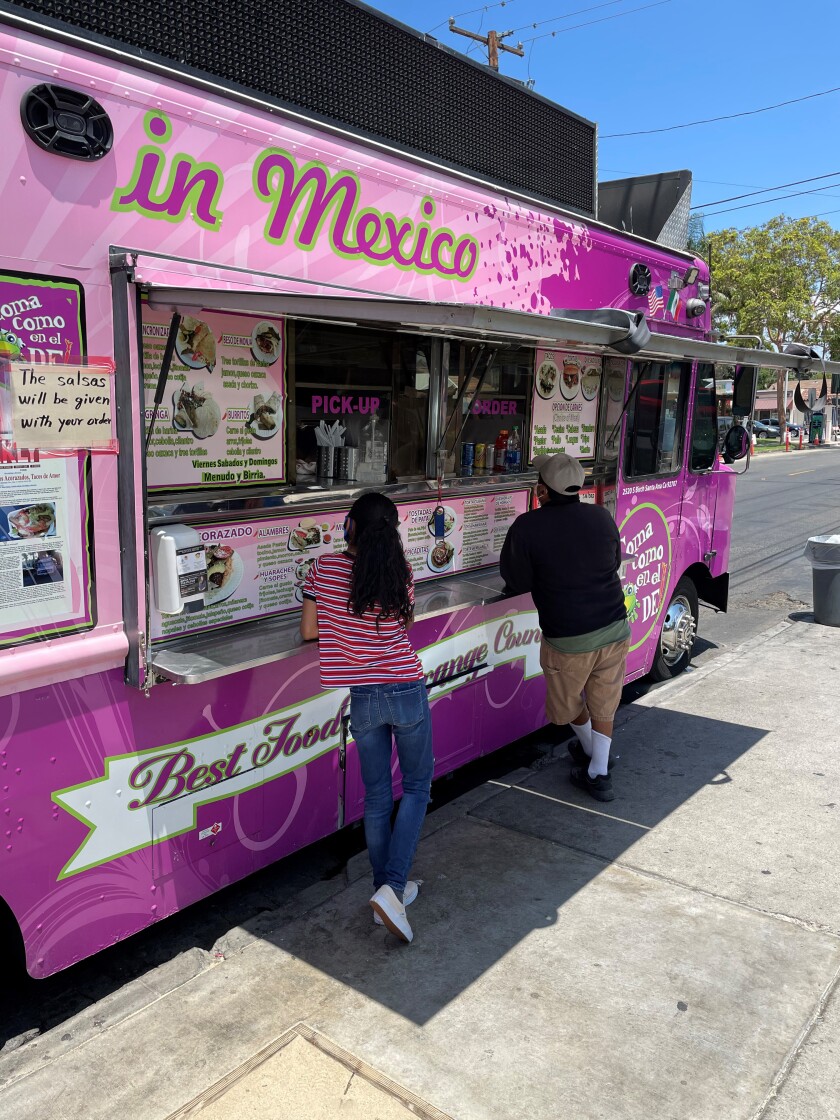 Alebrijes taco, outside.