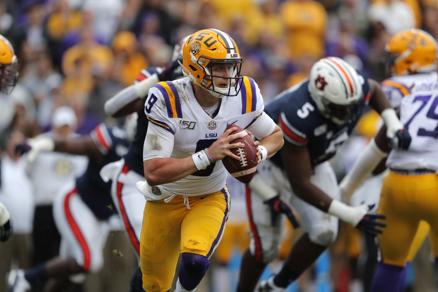 Lsu Jumps Alabama To Claim No 1 Spot In Ap College Football Poll