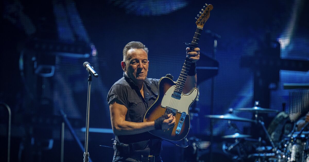 Italian mayor defends Bruce Springsteen’s Ferrara concert amid devastating floods