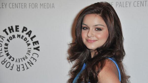 Ariel Winter to remain in sister's care until trial, judge rules