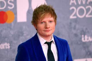 Ed Sheeran anticipa su nuevo disco "- (Substract)" con el tema "Eyes Closed"
