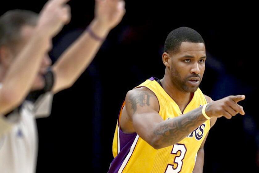 Shawne Williams averaged 5.2 points and 4.5 rebounds with the Lakers.
