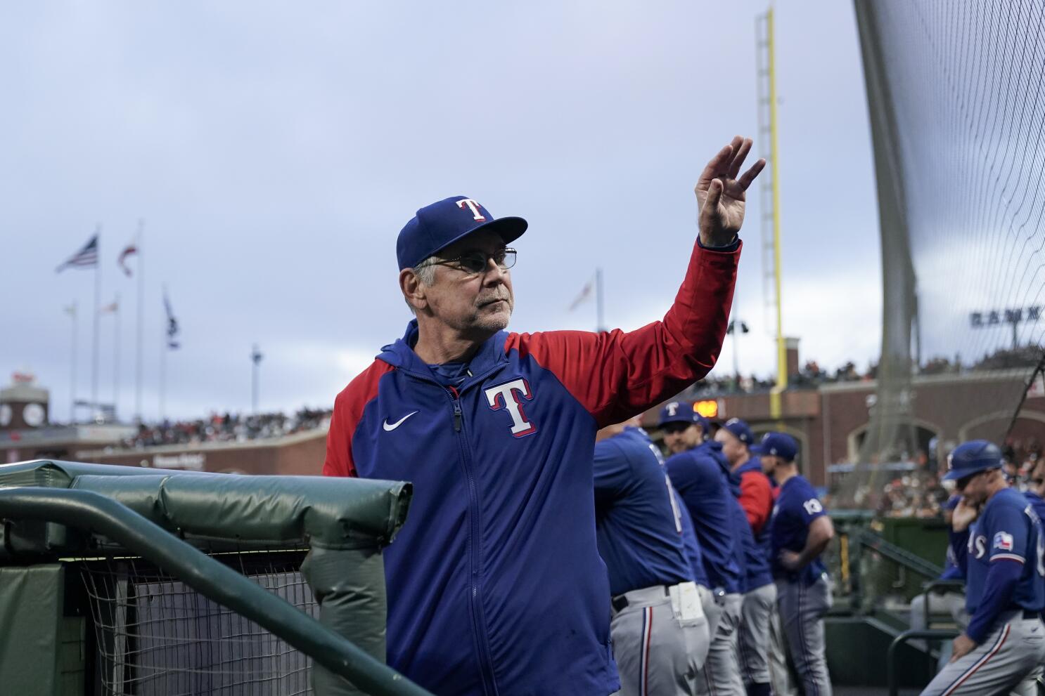 Former Padres manager Bruce Bochy returns to baseball with Rangers