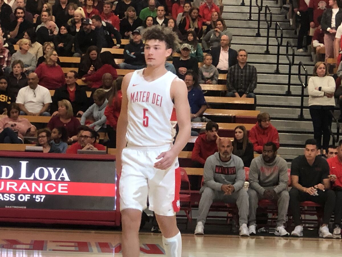 Devin Askew of Mater Dei scored 43 points in a 76-71 win over Rancho Christian.