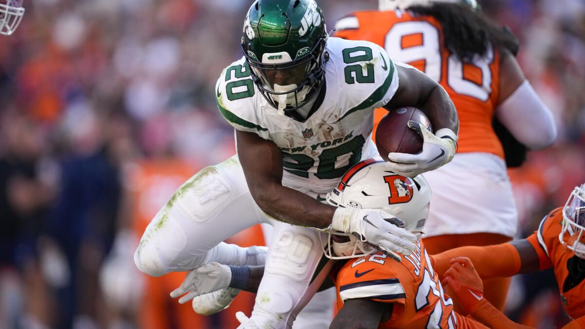 Breece Hall, NY Jets win again, defeating Green Bay Packers