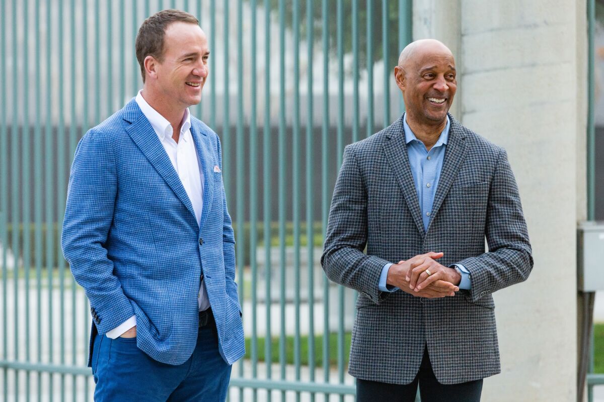 Peyton Manning and James Lofton visit the Coliseum to reenact portions of Super Bowl I.
