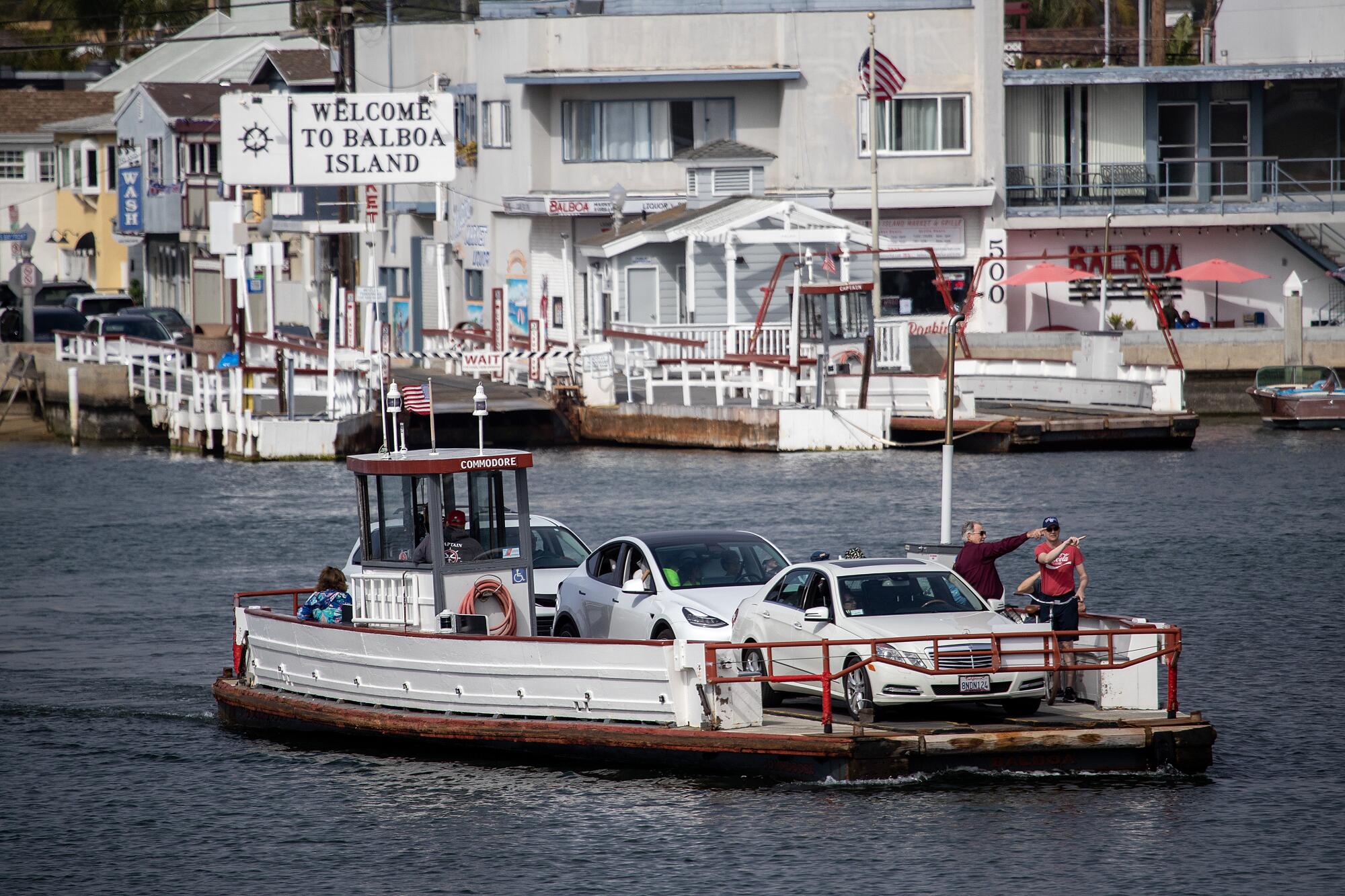 The Balboa Island Ferry travels from Balboa Island to the Newport Peninsula in Newport Beach.