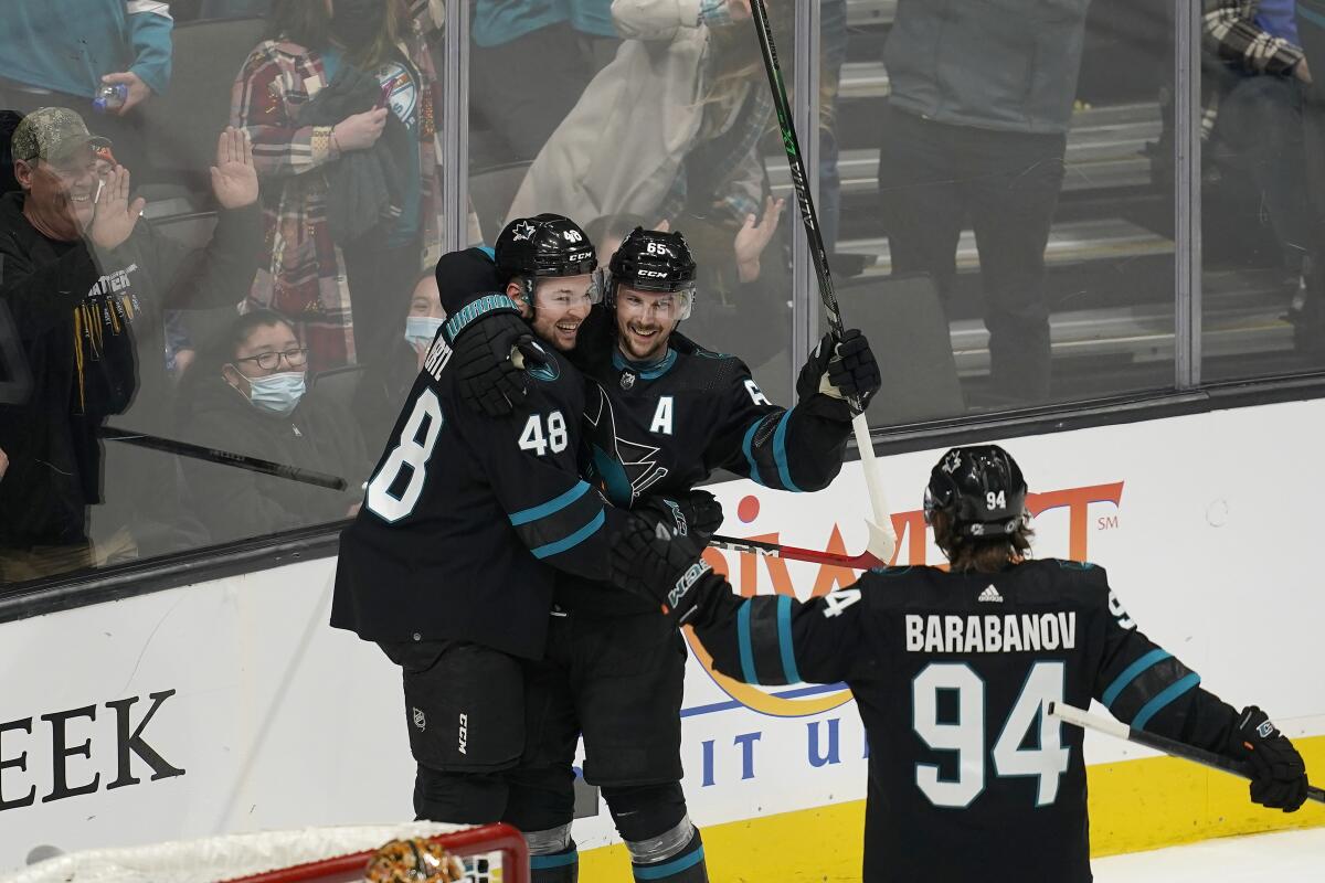 Erik Karlsson helps San Jose Sharks debut new third jersey
