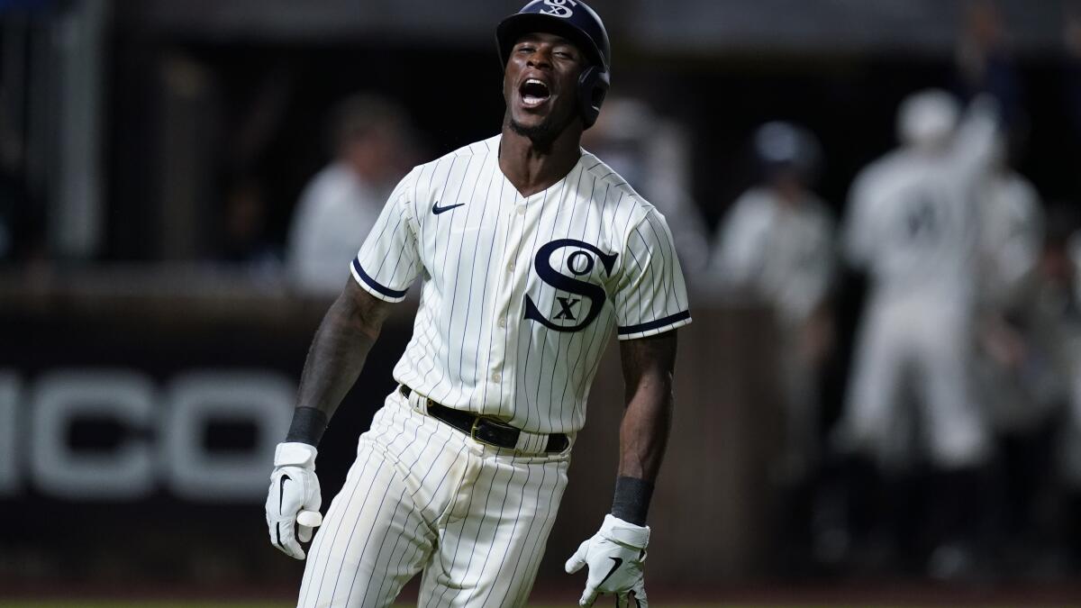 The Best 'Field of Dreams' Throwback for Every National League Team