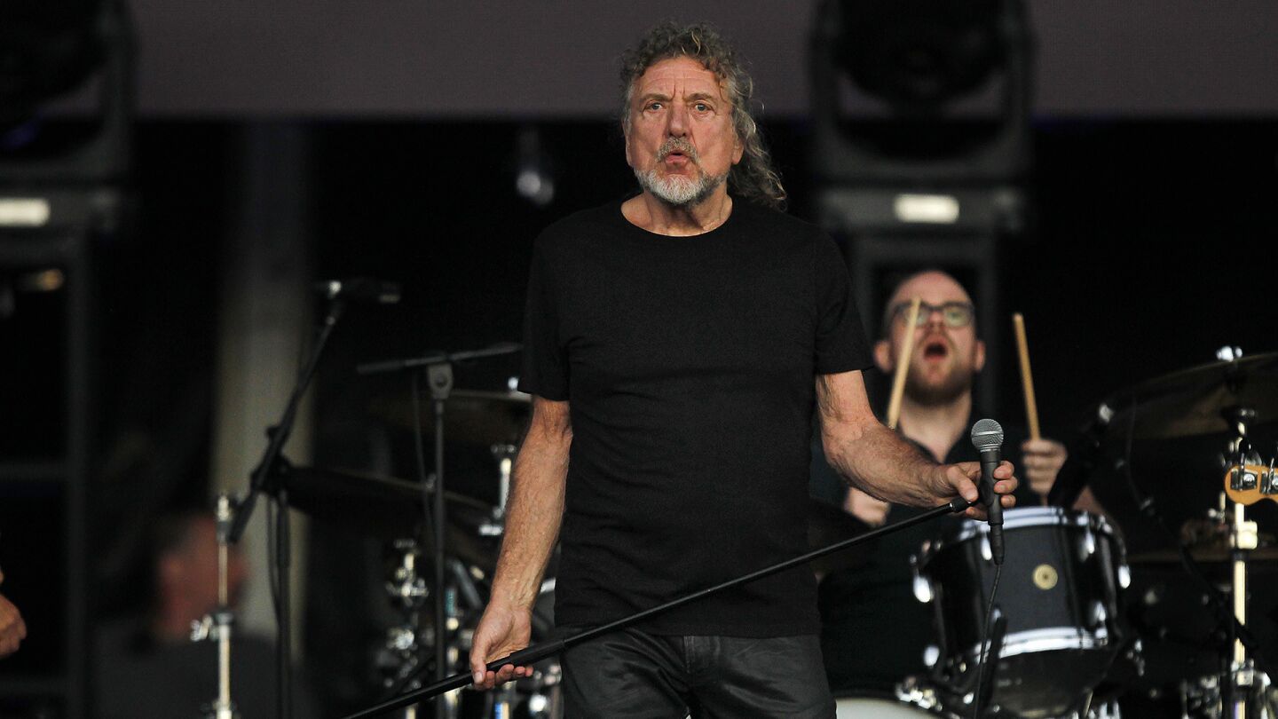 Robert Plant performs at KAABOO Del Mar on Sunday, September 16, 2018. (Photo by K.C. Alfred/San Diego Union-Tribune)