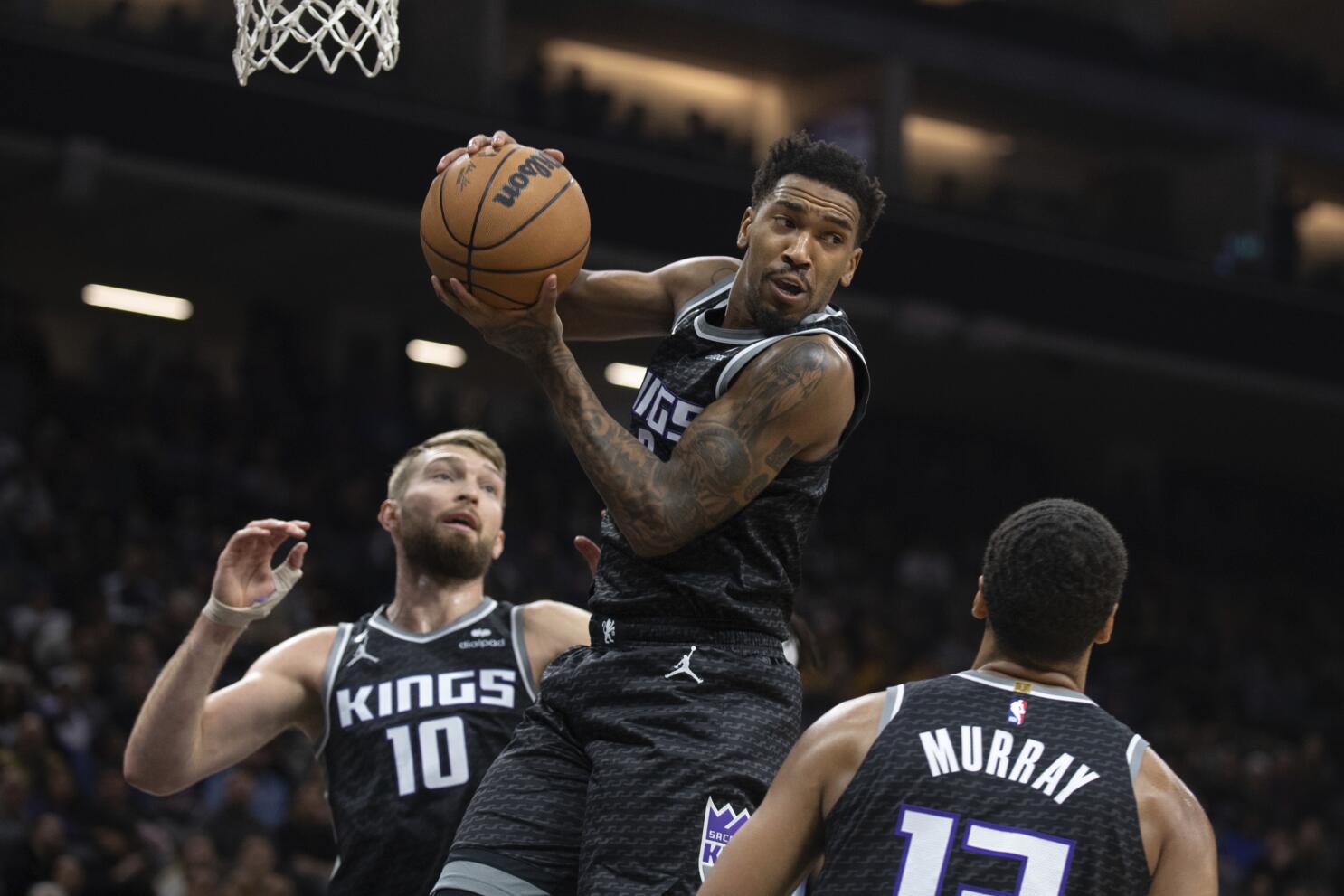 Barnes scores 29 points, Kings beat Thunder for 4th straight - The San  Diego Union-Tribune