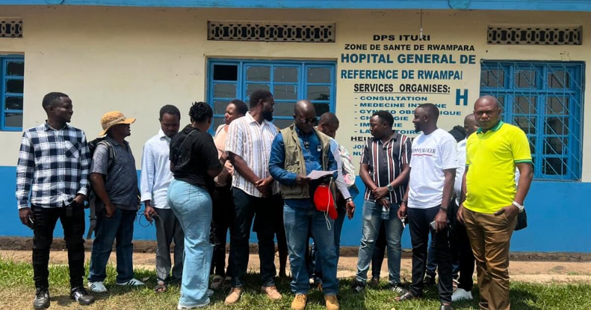 Plus d’agents de santé luttent contre le virus Ebola au Congo. Le nombre de cas d’Ebola a dépassé les 2 000, dont 754 décès