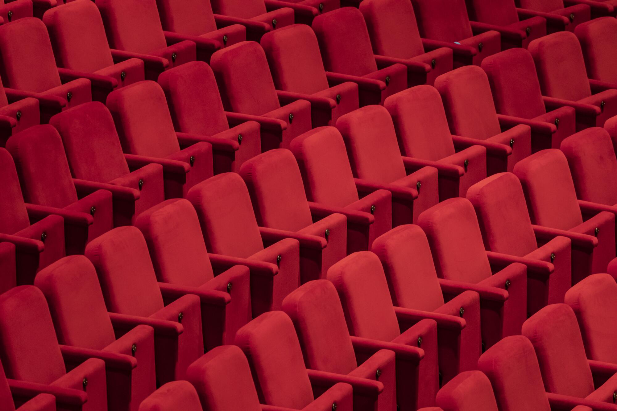The 1,000-seat David Geffen Theater seats were meant to evoke old Hollywood glamour.