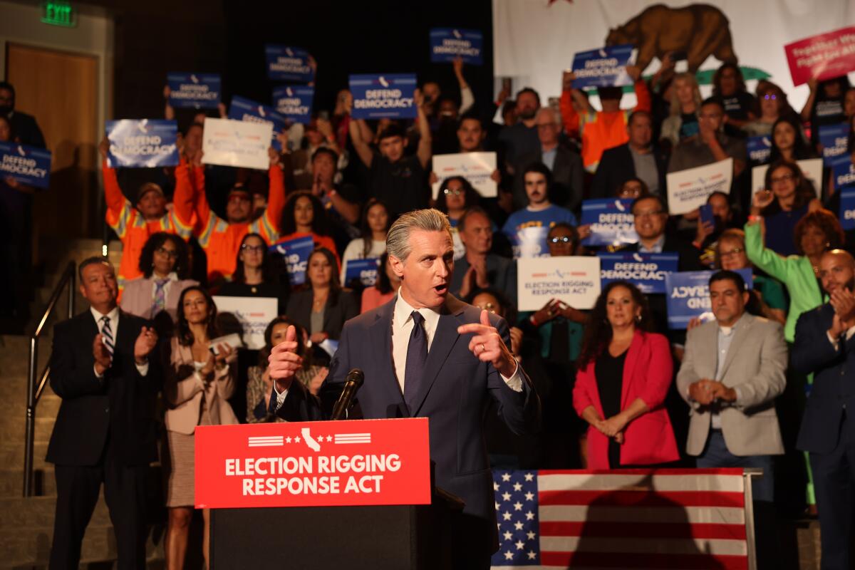 How Democrats plan to reshape California's congressional delegation and thwart Trump - Los Angeles Times