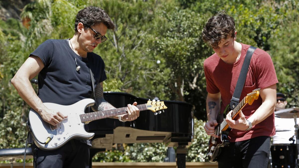 John Mayer joined Mendes at the Ford Theatres to play Mendes' "Where Were You in the Morning?"