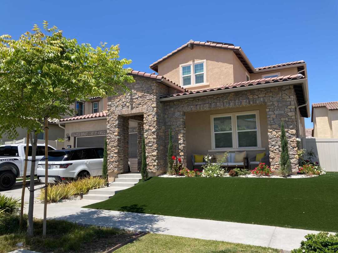 On June 15, real estate agents can resume open houses without requiring appointments.