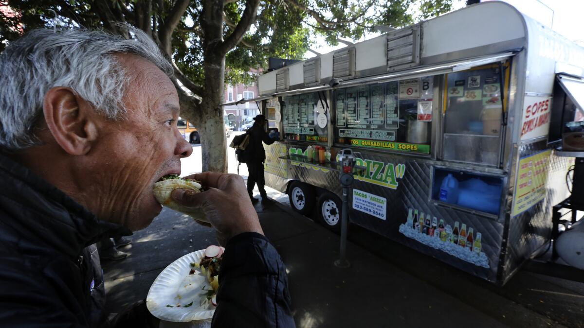 The Tacos Ariza food truck in Echo Park.