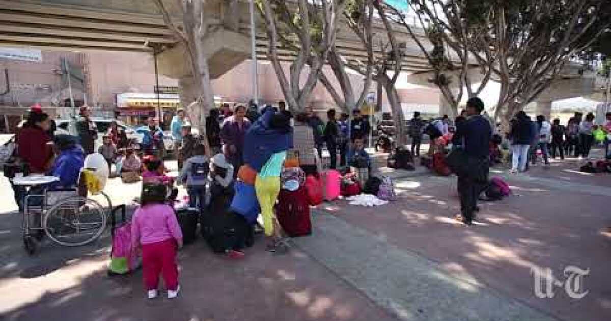 Migrant caravan 2019 picture