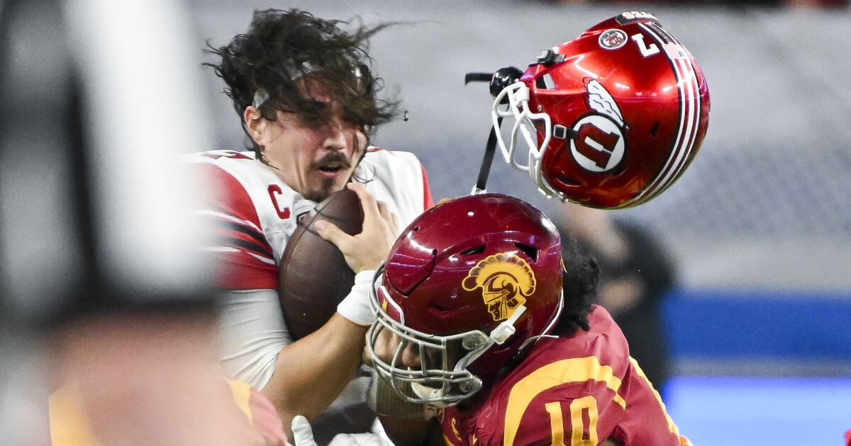 Photos |  Les rêves des éliminatoires de football universitaire de l’USC brisés par la défaite contre l’Utah