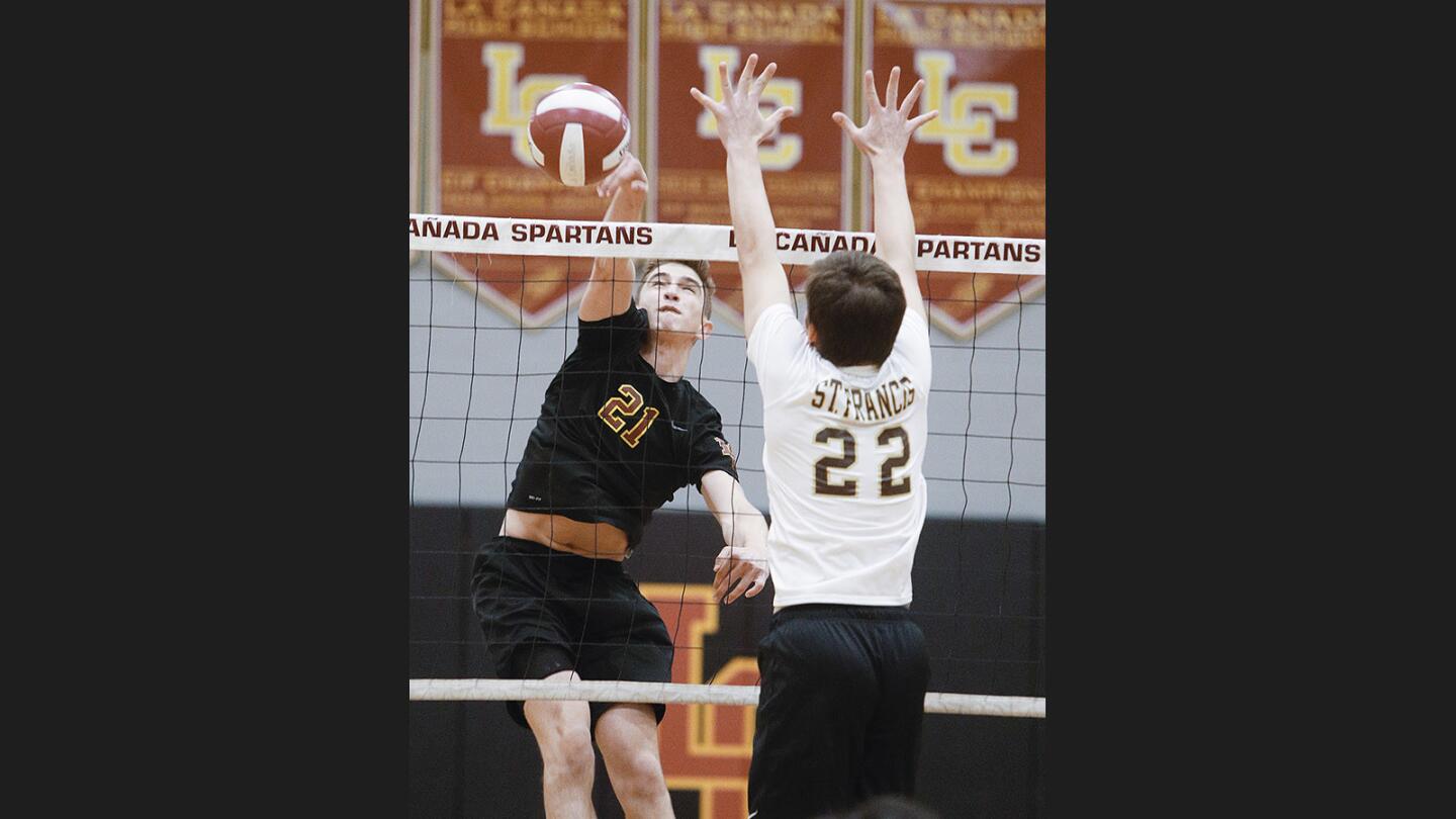 Photo Gallery: St. Francis vs. La Canada in non-league boys' volleyball