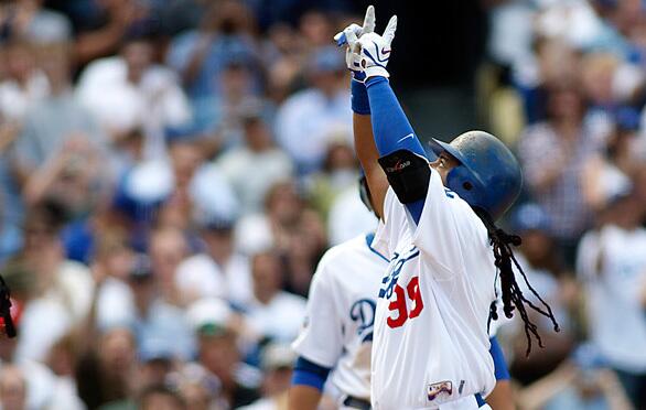 Photo: Dodger Manny Ramirez gestures during practice