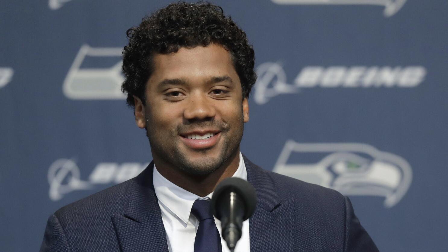 Seattle Seahawks Quarterback Russell Wilson Just Gave 13 Teammates