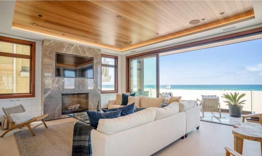 Reds Slugger Joey Votto Spends 105 Million On A Hermosa