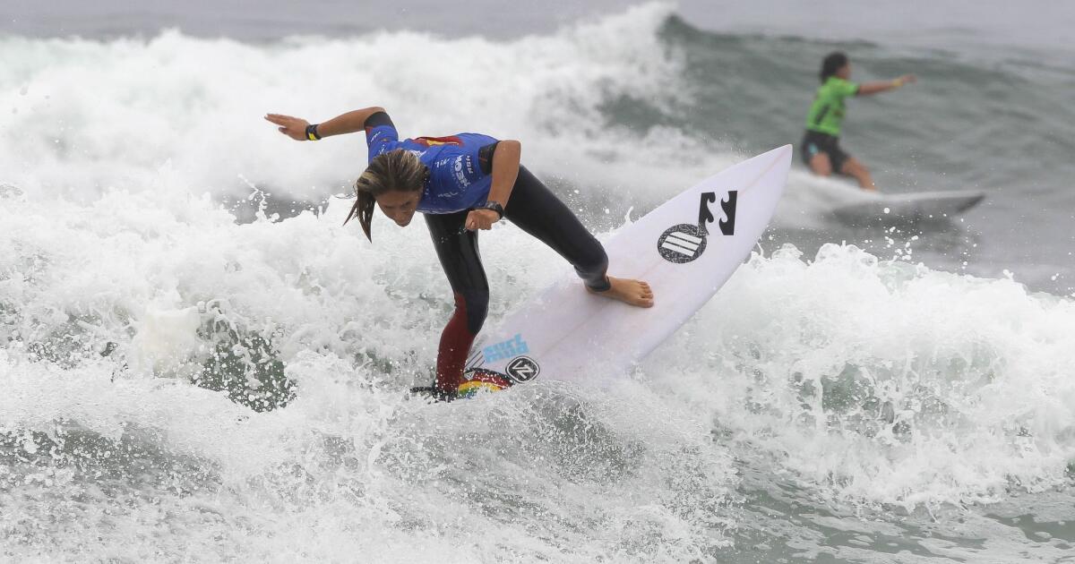 Encinitas surfer Alyssa Spencer claims second Super Girl cape