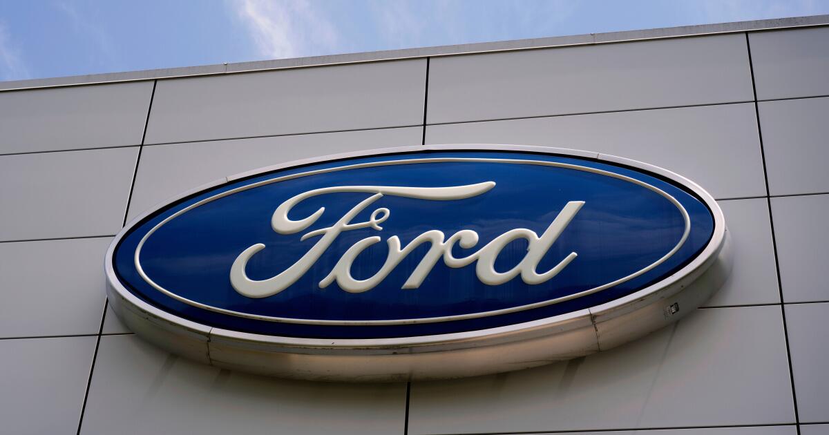 A Ford fez recall de 1,74 milhão de veículos devido a problemas na câmera retrovisora
