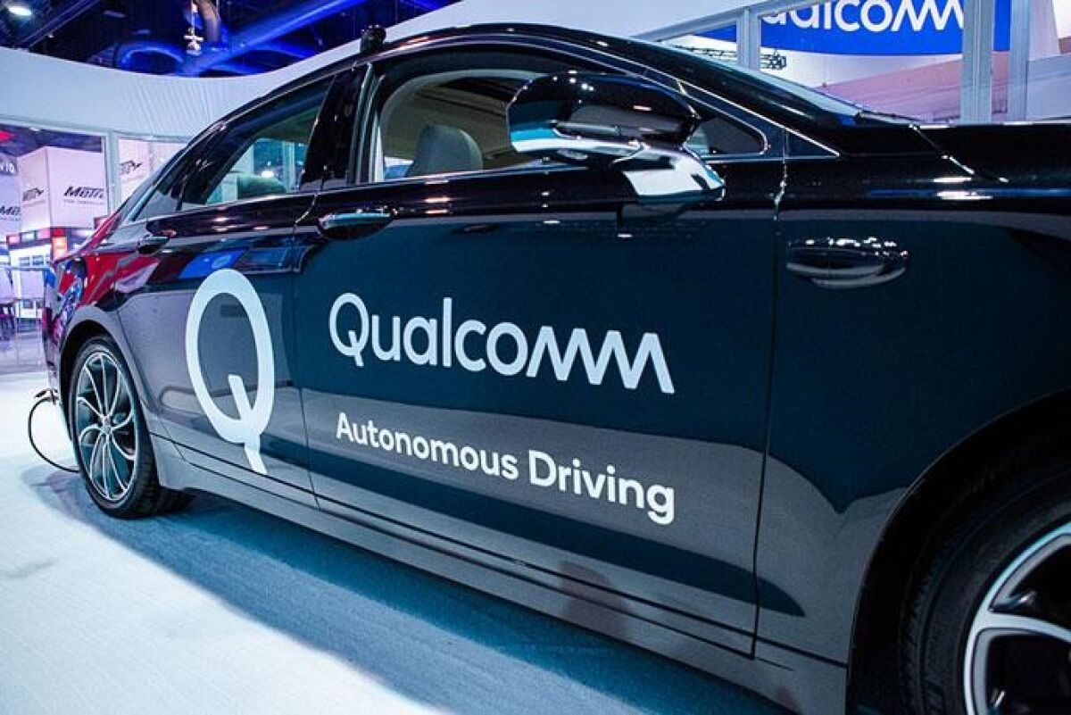 Qualcomm will supply Volkswagen with processors for the German automaker's autonomous driving program. 