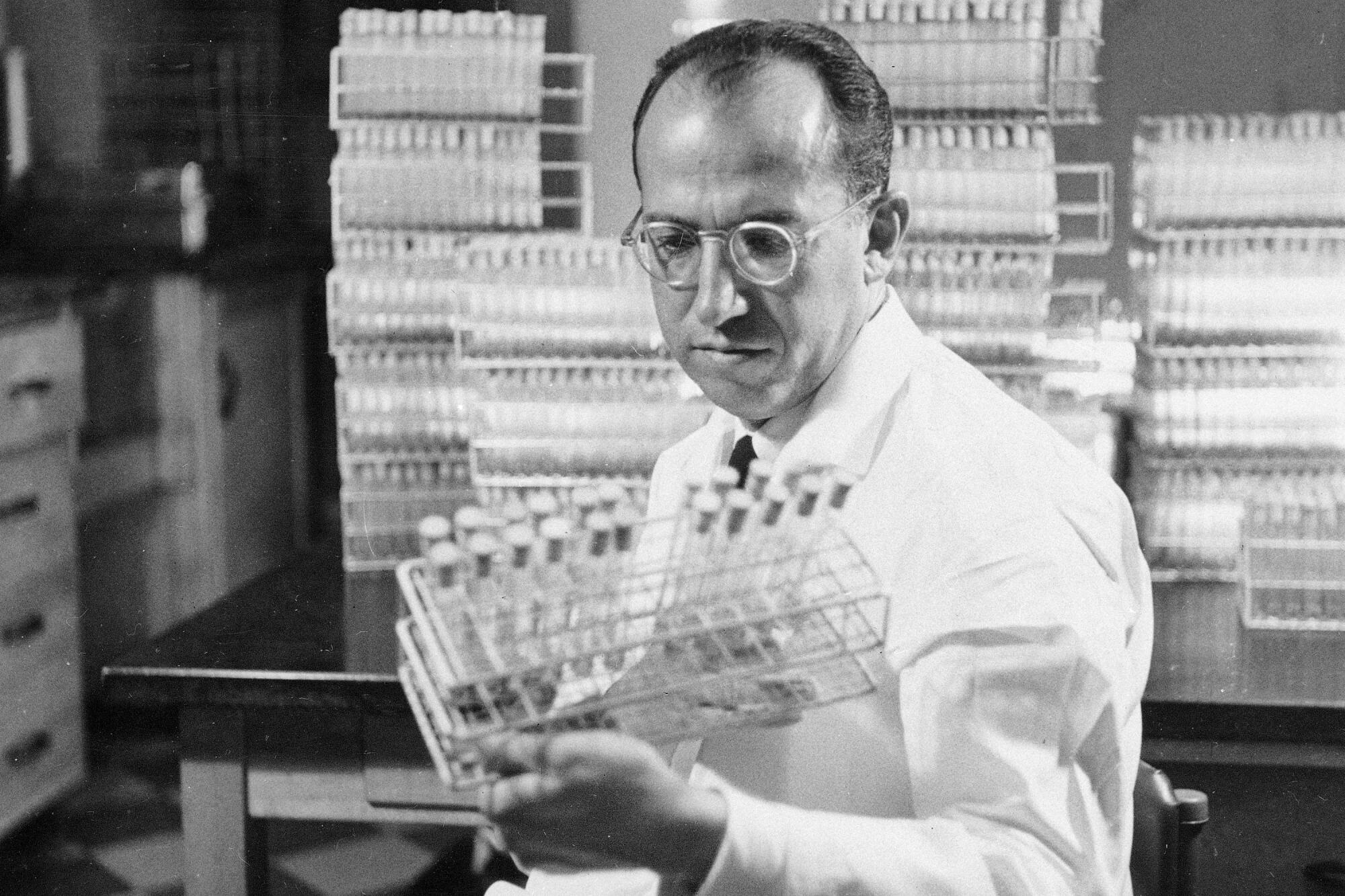  Jonas Salk, developer of the polio vaccine