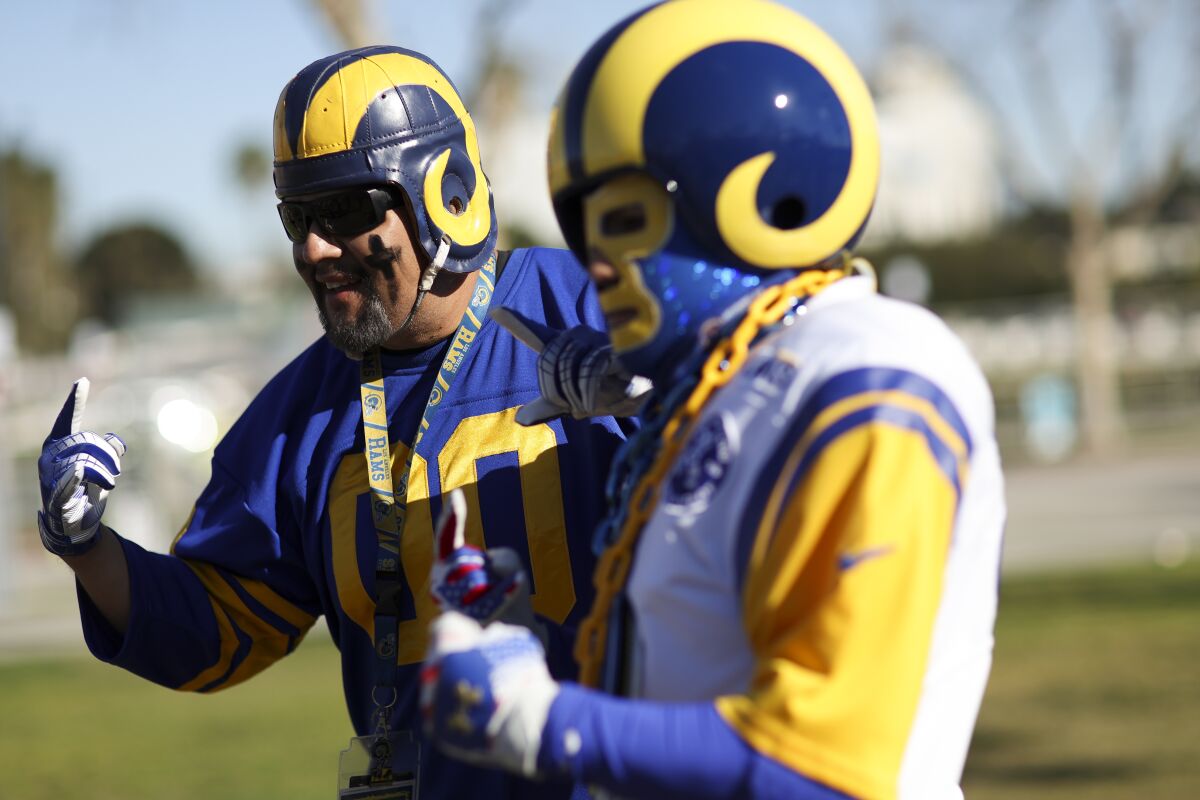 Fans arrive early to the Rams the parade celebration.