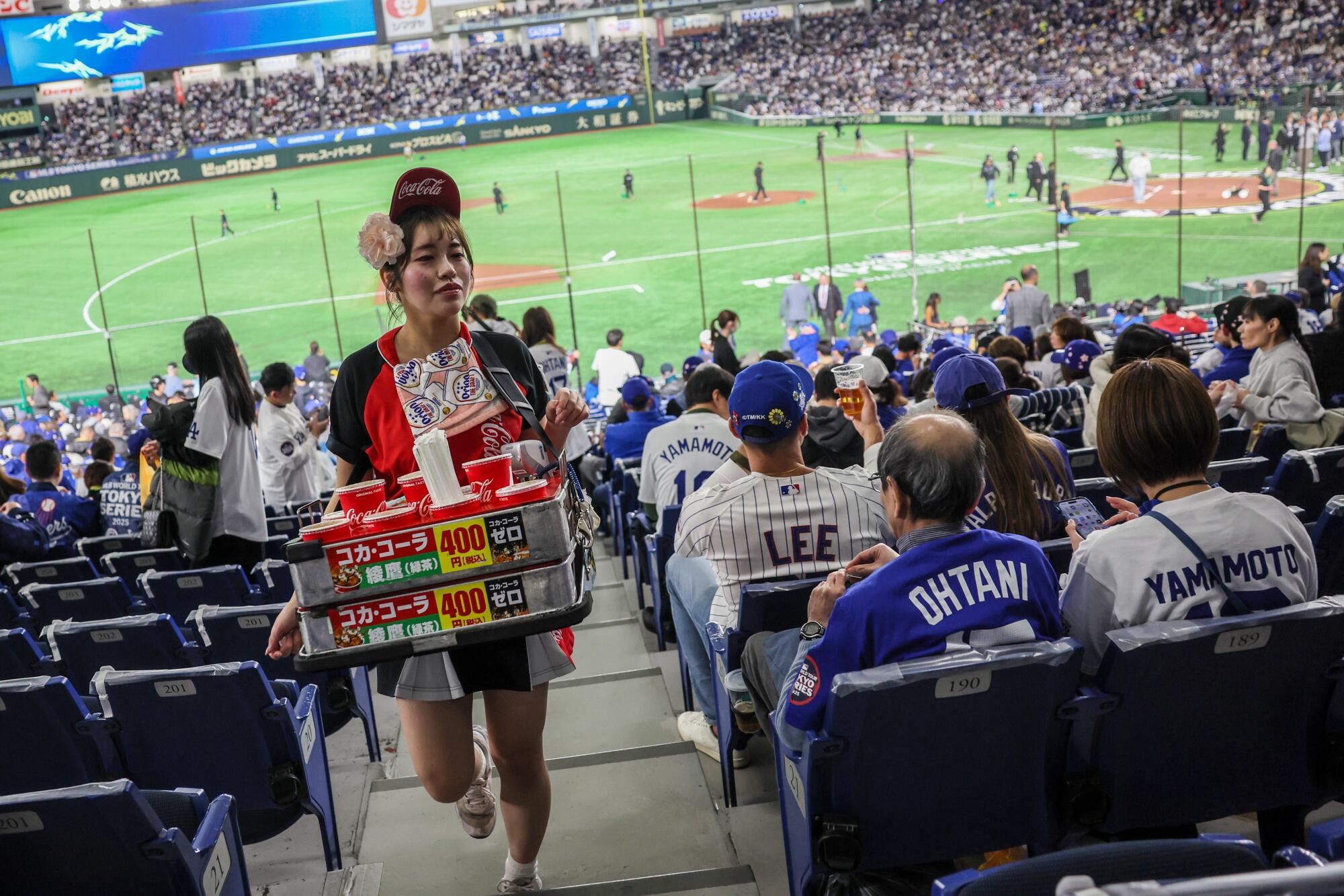 La Dodgers ve Chicago Cubs, sezonun ilk maçını MLB Tokyo Serisi 2025'te oynuyor.