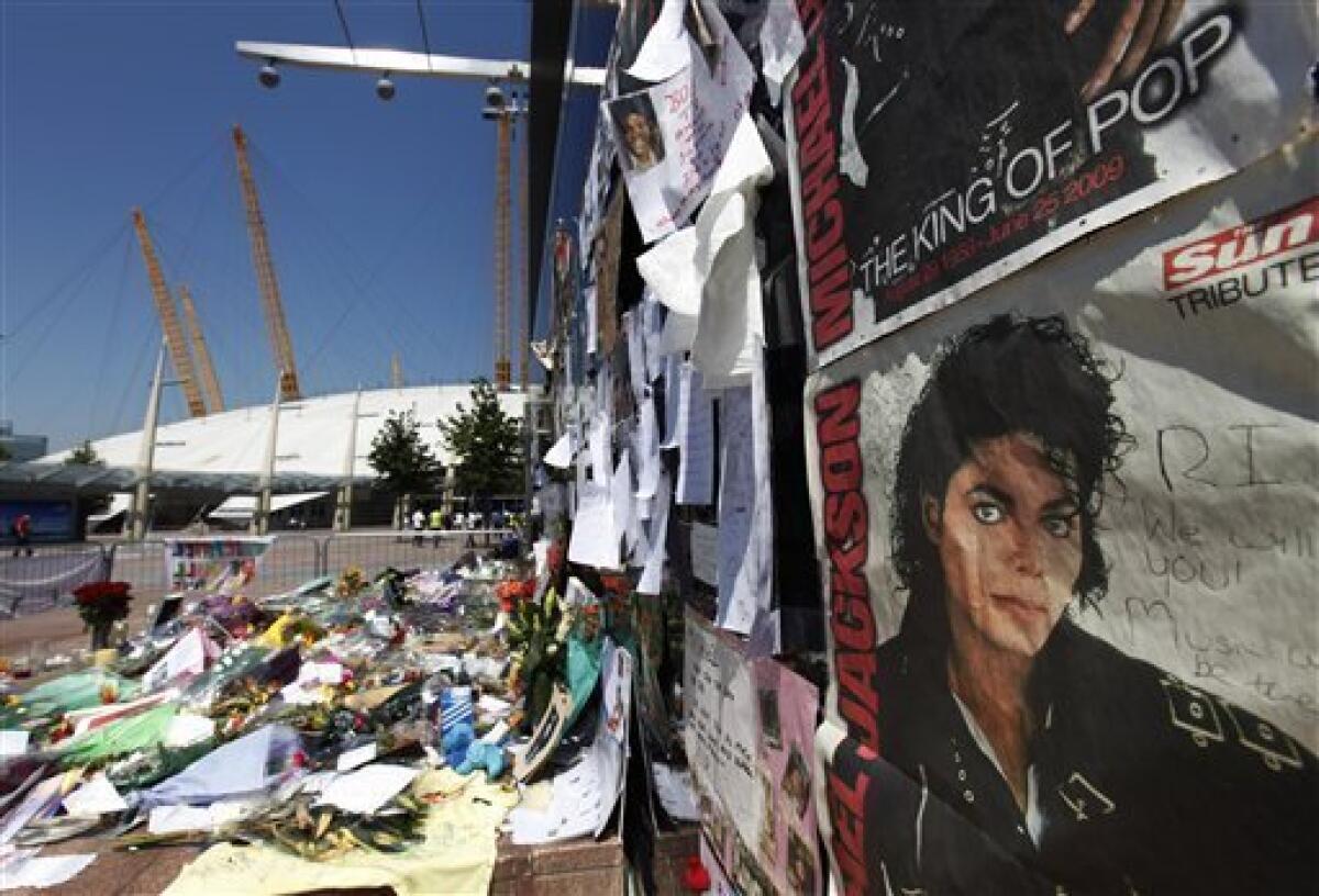 Michael Jackson, `King of Pop,' dead at 50 - The San Diego Union-Tribune