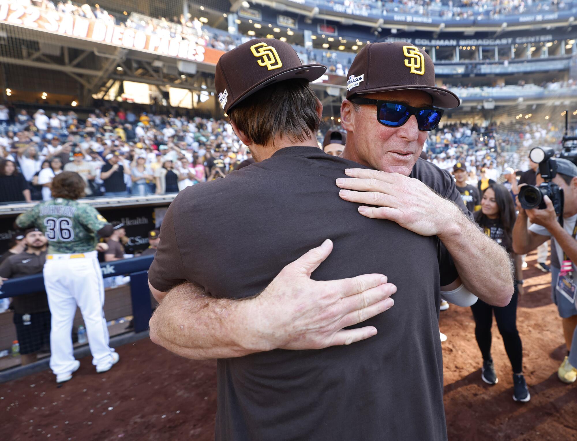 Wil Myers gets ovation from Padres fans