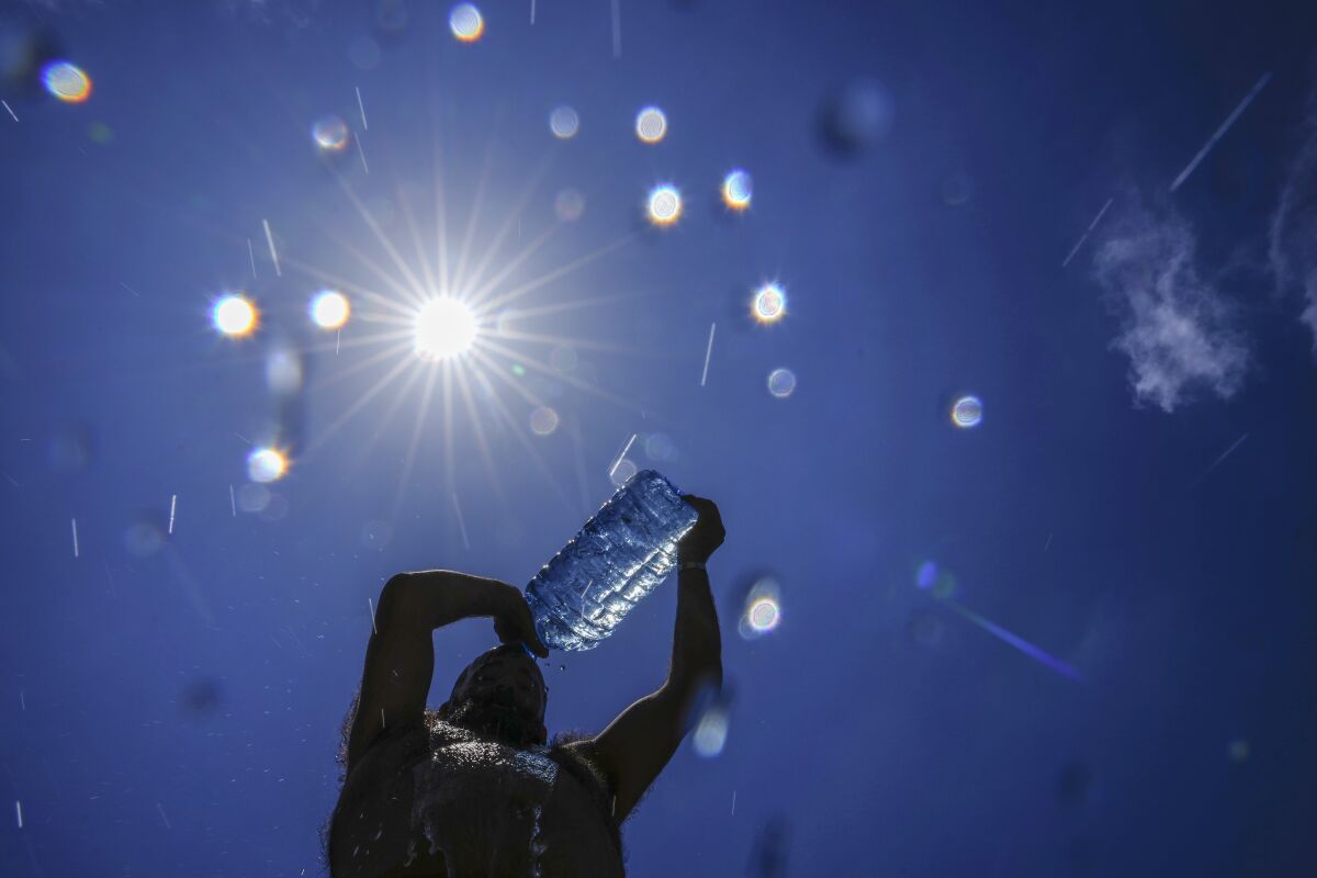 European Scientists Make It Official. July Was The Hottest Month On Record By Far. (huffpost.com)