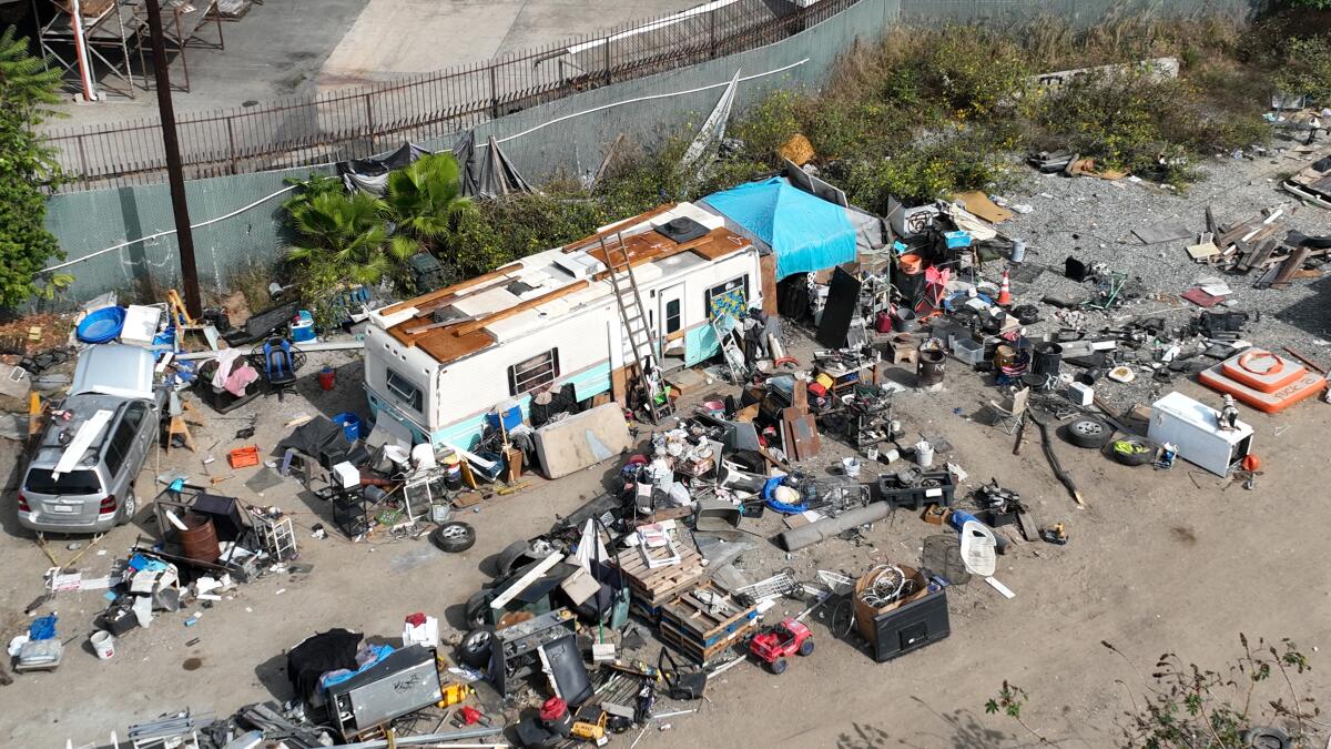 The man who drew California’s Prop. 50 maps has nothing to hide - Los ...