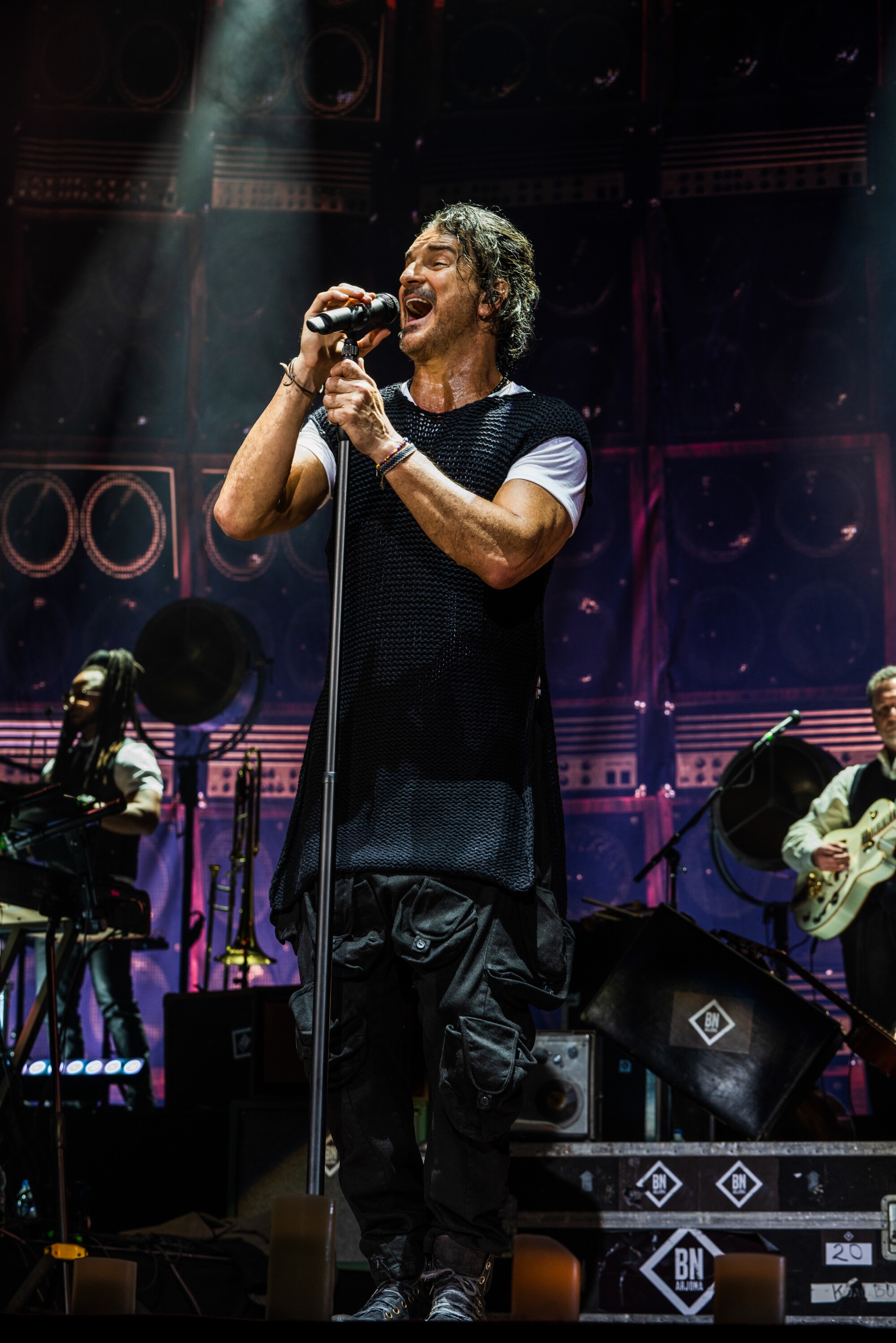Arjona llegará a Los Ángeles el 1 de mayo tras una exitosa gira por territorio europeo.