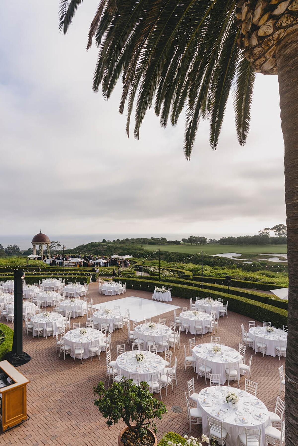 The Resort at Pelican Hill: A Luxury Newport Coast Wedding Venue - Los Angeles Times The Resort at Pelican Hill: A Luxury Newport Coast Wedding Venue - Los Angeles Times