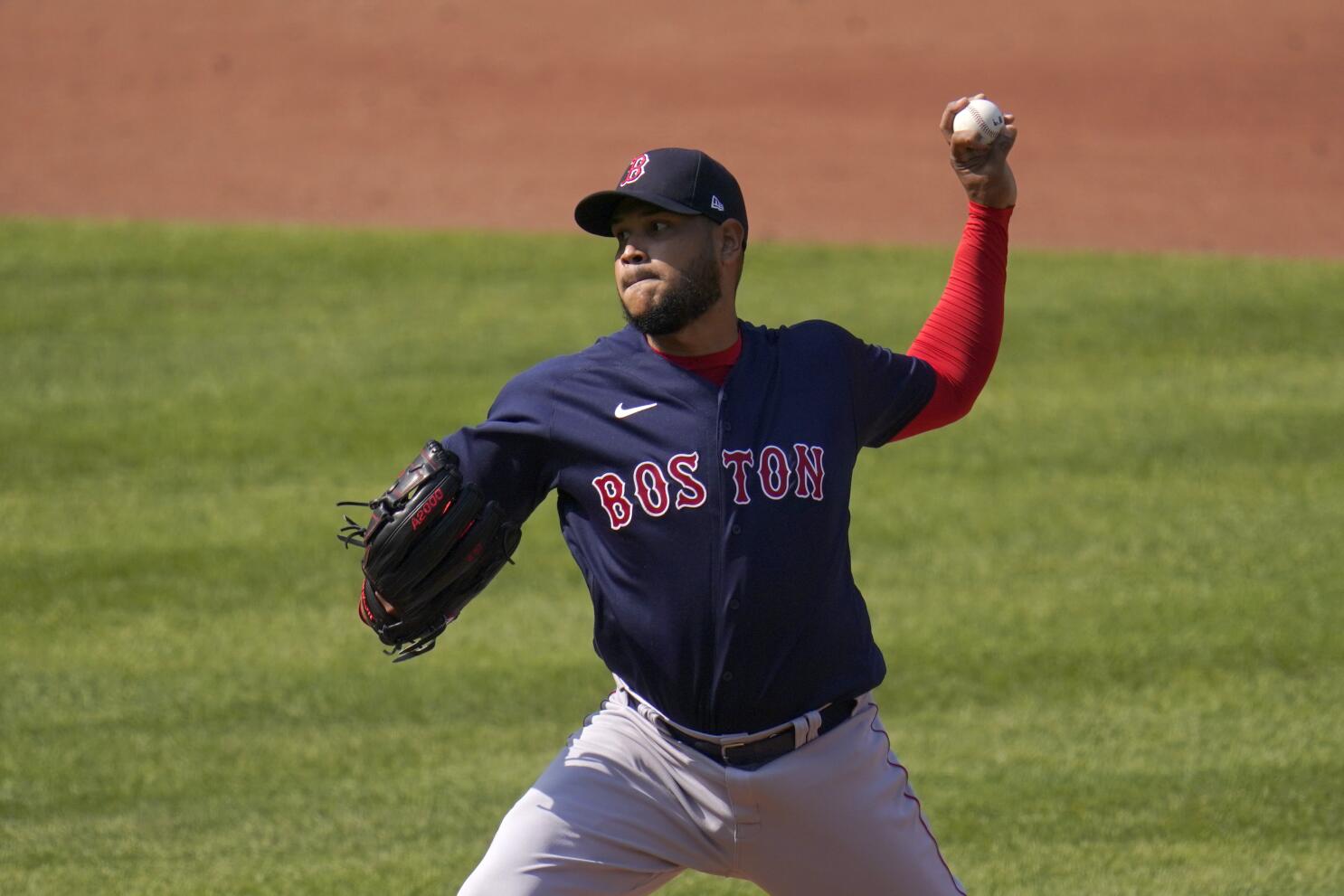 At spring training, Pedro Martinez is making sure Eduardo