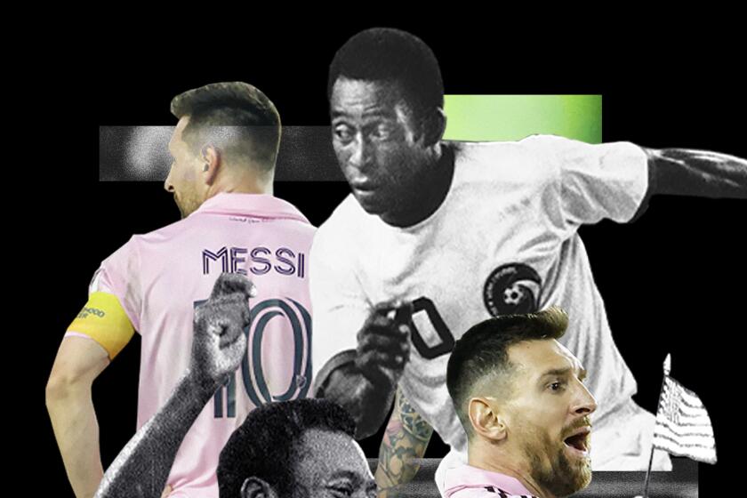 Images of Messi and Pele 