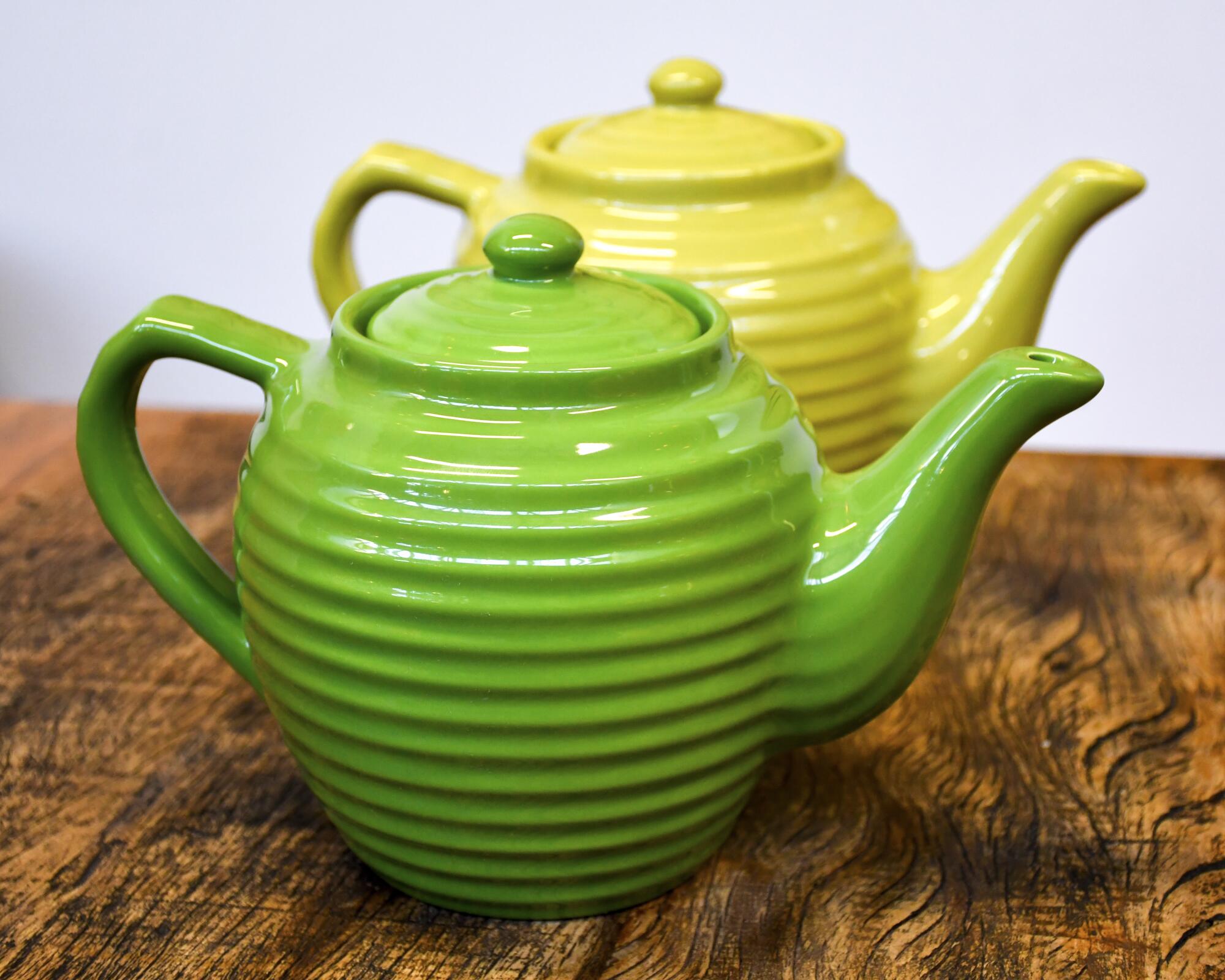 Bauer Ringware Teapot