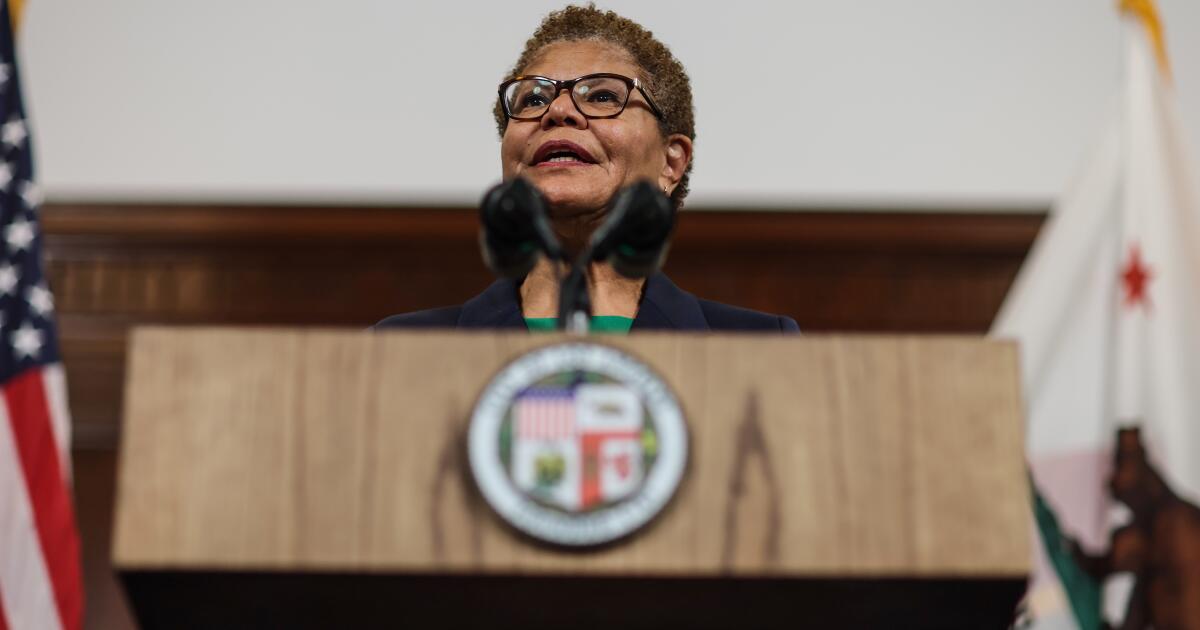 Man broke into L.A. mayor's home during a 'short gap' in LAPD security, chief says