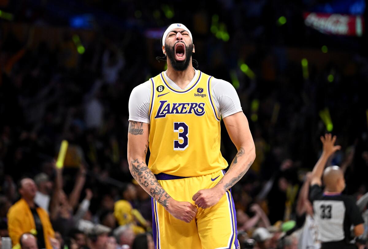Los Angeles, California April 28, 2023-Lakers Anthony Davis celebrates a teammates basket.